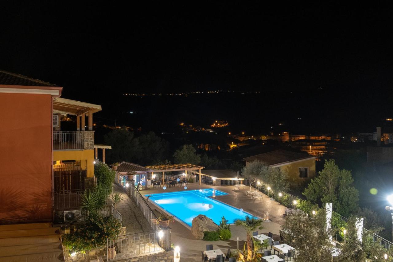 Cilento Holiday Village Монтекориче Экстерьер фото