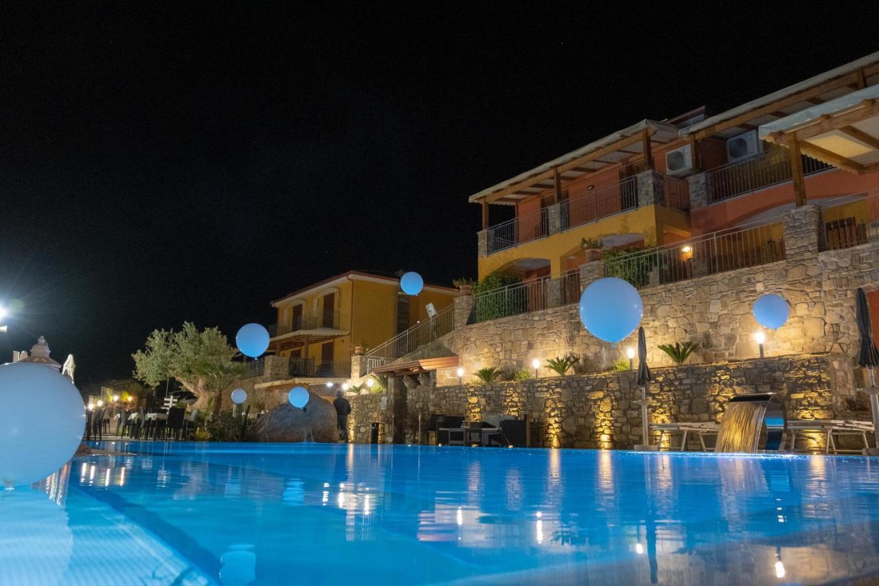 Cilento Holiday Village Монтекориче Экстерьер фото